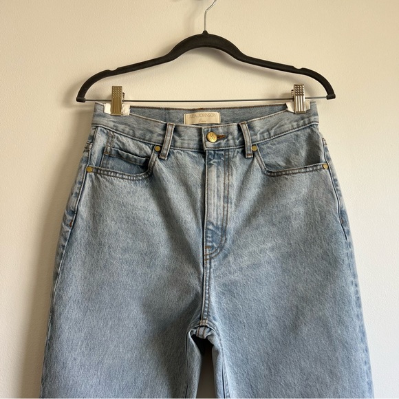 Ulla Johnson Agnes Jeans in Glacier Wash - Picture 6 of 16